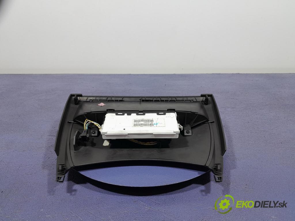 Peugeot 807 2004 displej Radio / GPS 1495869077