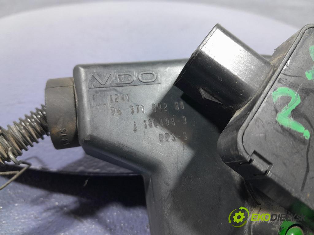 Peugeot 807 2004 pedal Plyn: 9637104280