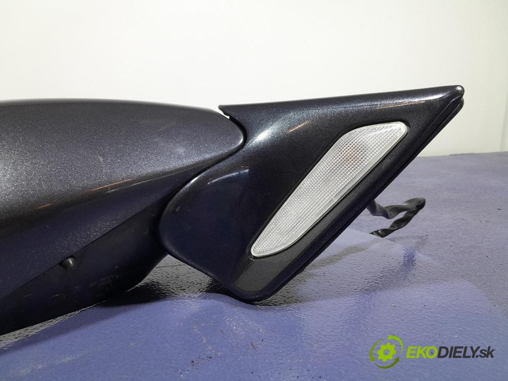 Peugeot 807 2004 zpětné zrcátko prave