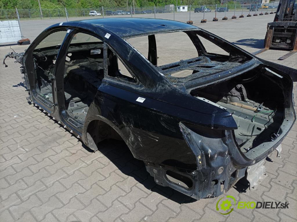 Audi A6 0 blatnik Zad: Levý: