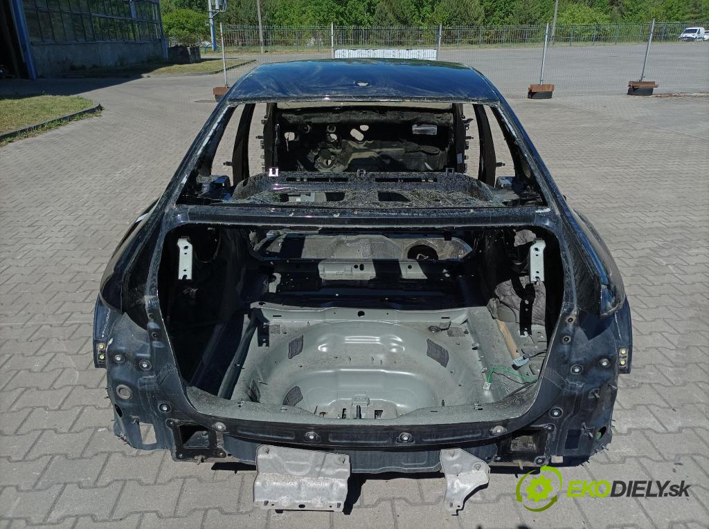 Audi A6 0 blatnik Zad: v pravo: