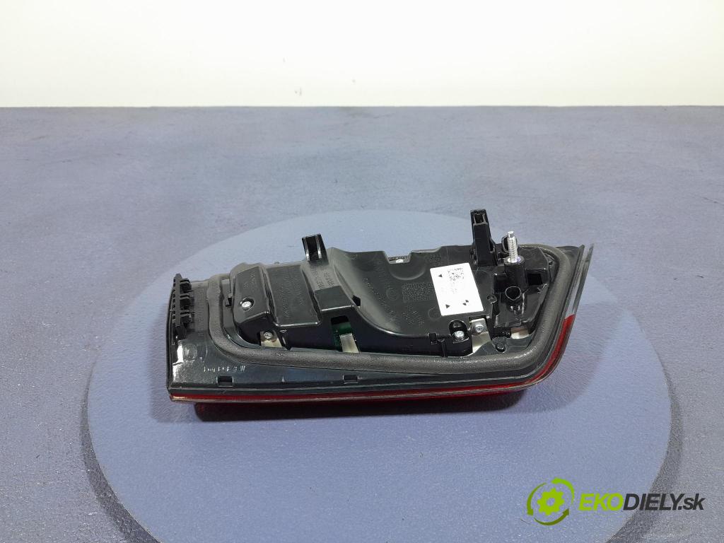 Bmw Seria 3 2024 světlo Zad: Práva: Uvnitř 5A3BC92