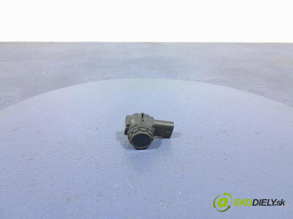 Bmw Seria 3 2024 snímač / řídící jednotka PDC 9826784