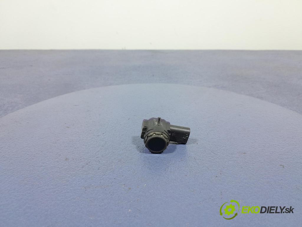 Bmw Seria 3 2024 snímač / řídící jednotka PDC 9826784