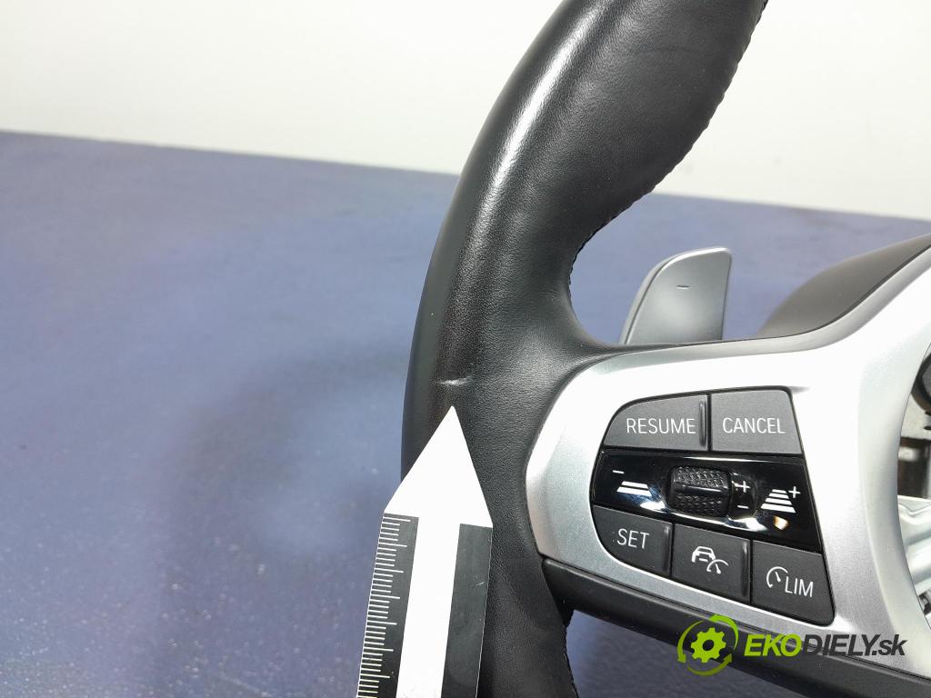 Bmw Seria 3 2024 volant 7857777