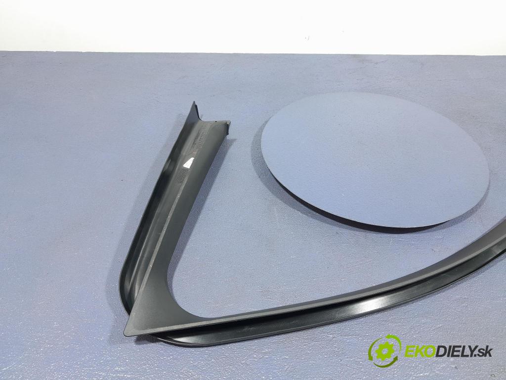 Bmw Seria 3 2024 kryt Plast: Interiéry: 9483229