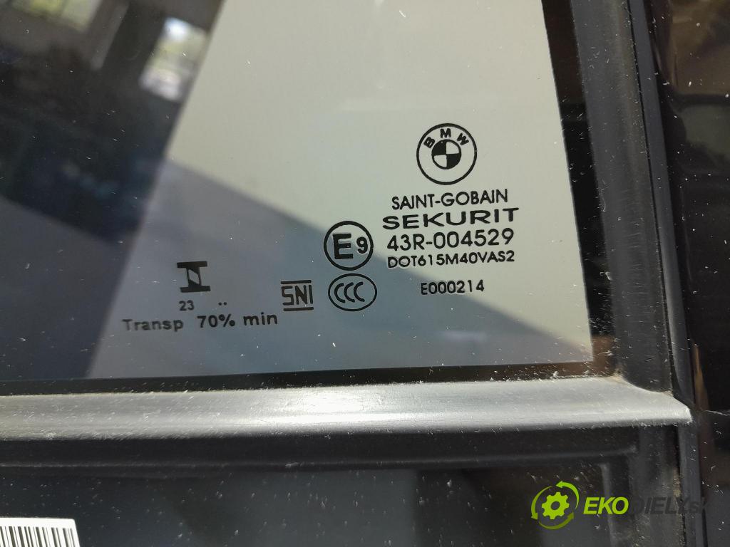 Bmw Seria 3 2024 sklo dveře Zad: Práva: 7425084
