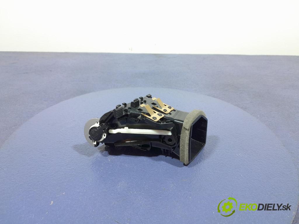Bmw Seria 3 2024 Mřížky Proud vzduchu Vzduch: 6805563
