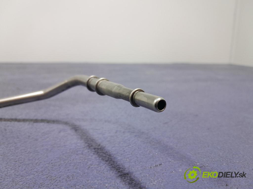 Bmw Seria 3 2024 rúrka paliva 5A1A319