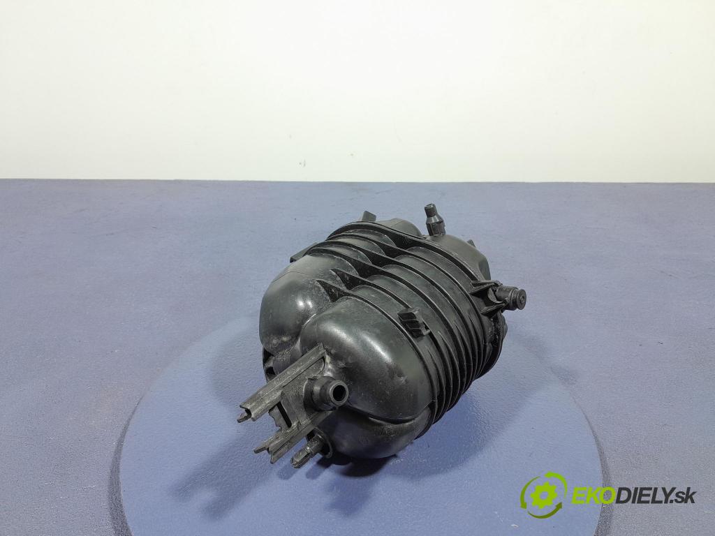 Bmw Seria 3 2024 nádržka Kompenzačné: 8610652