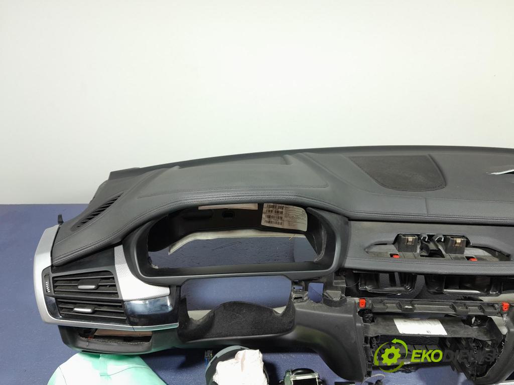 Bmw X6 2019 kokpit,přistrojova deska