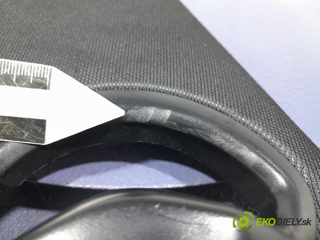Bmw Seria 3 2024 kryt Plast: Interiéry: 8498076