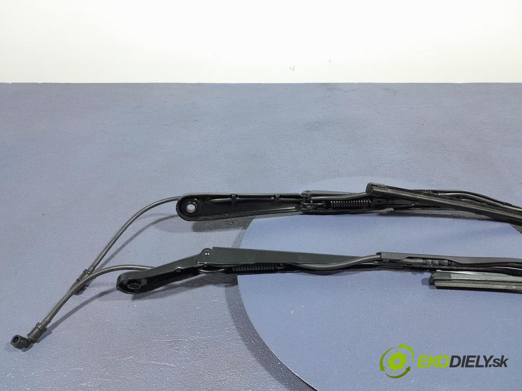 Bmw Seria 3 2024 Rameno: Stierače: Predné 9448920