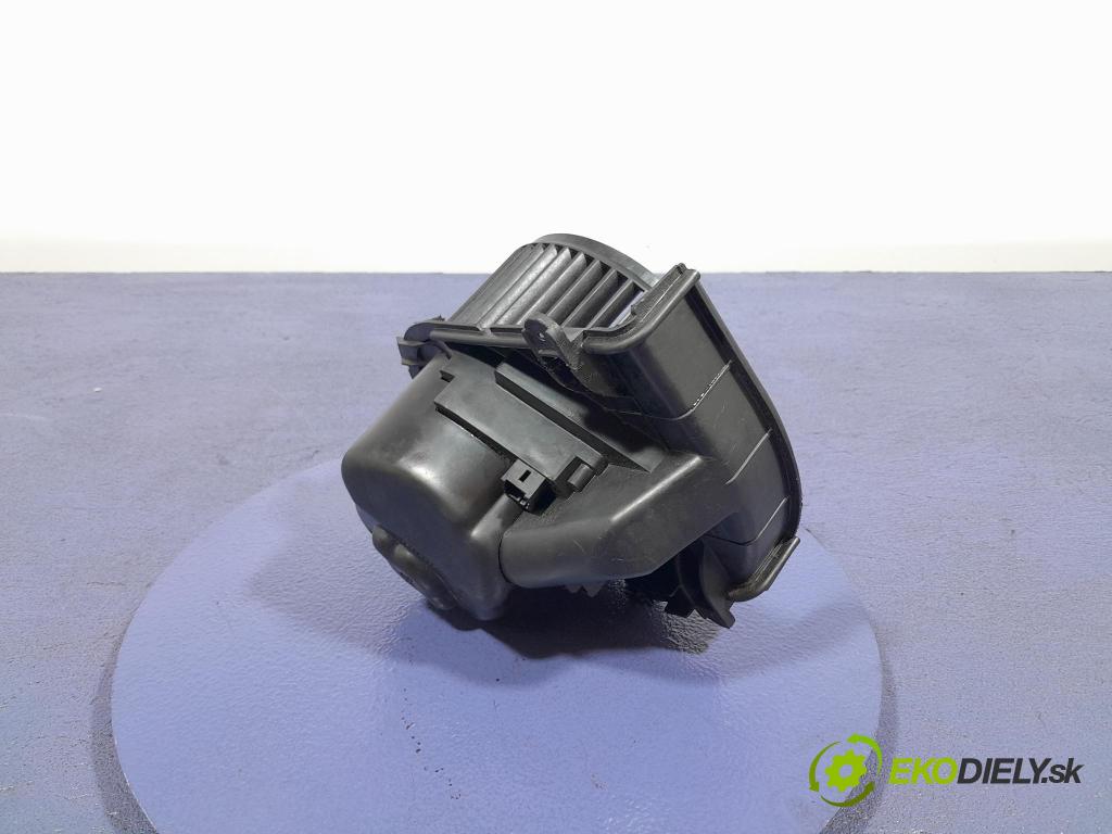 Peugeot 807 2004 ventilátor Vzduch: 1499032080