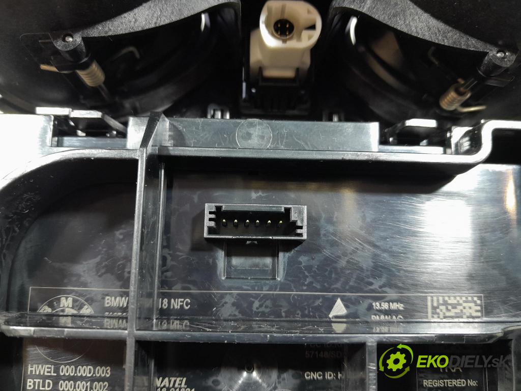 Bmw Seria 3 2024 kastlík 6806790