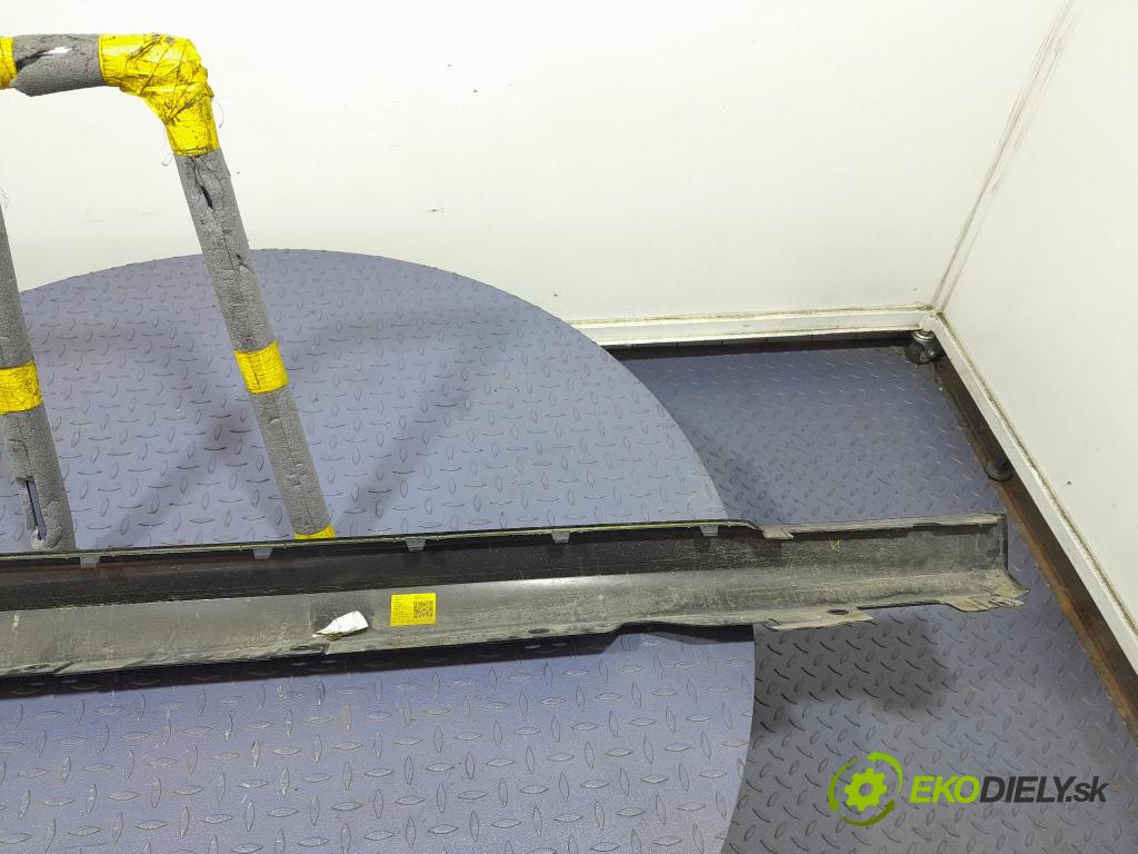 Bmw Seria 3 2024 lišta Práh: 8069381