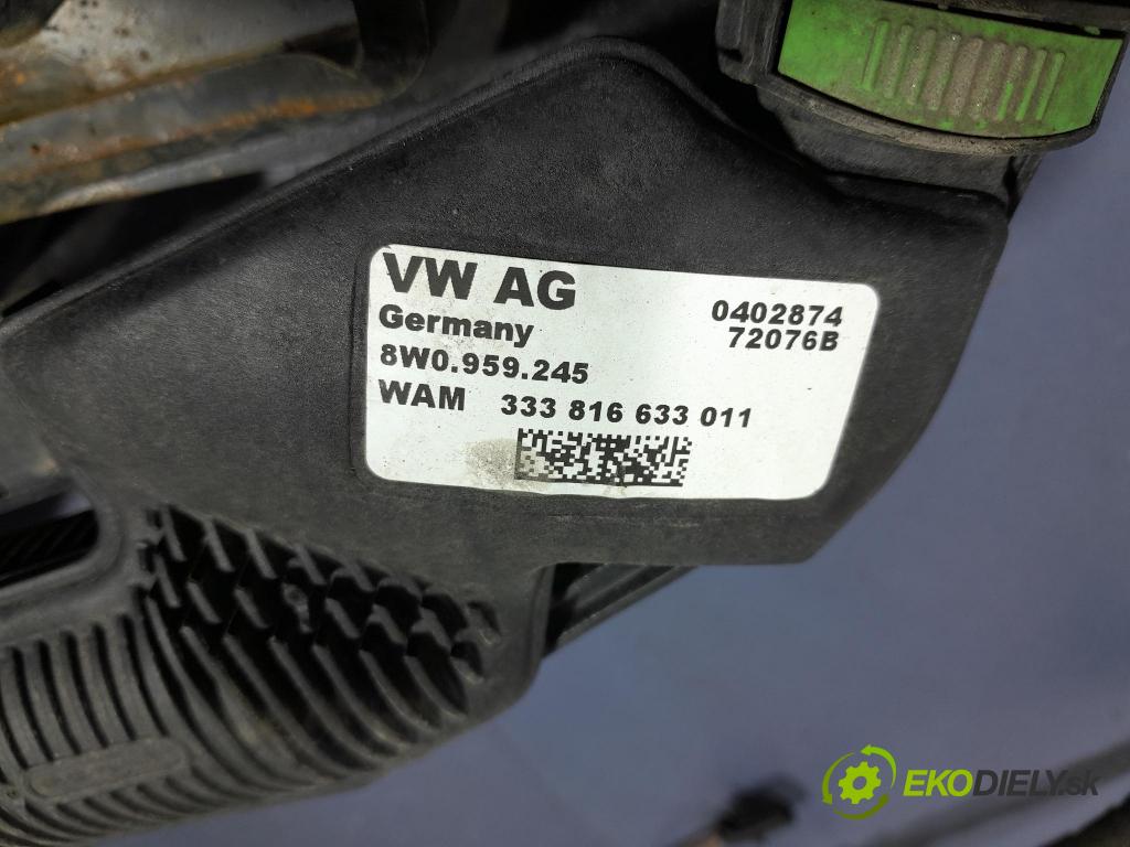 Audi A5 2018 oko Do Přívěsy 8W0800491M