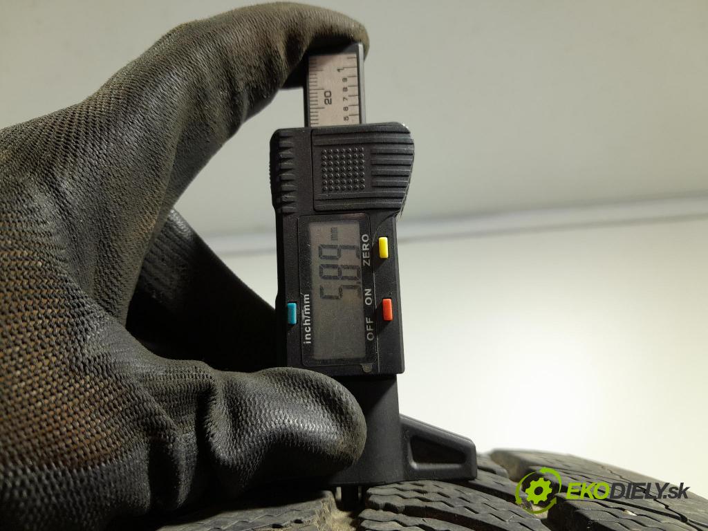 Vw Passat 2002 pneumatiky: Zima 5452000593900