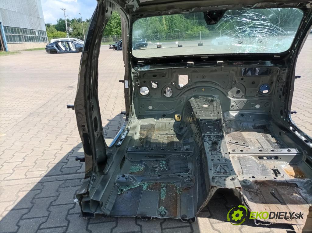 Bmw Seria 3 2024 práh Levý: