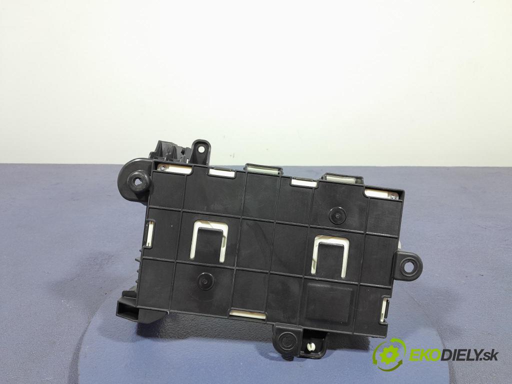 Bmw Seria 3 2024 řídící jednotka Komfortu 5B31355