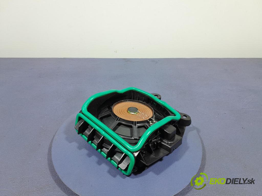 Bmw Seria 3 2024 Mluvčí: / Subwoofer: 2622810