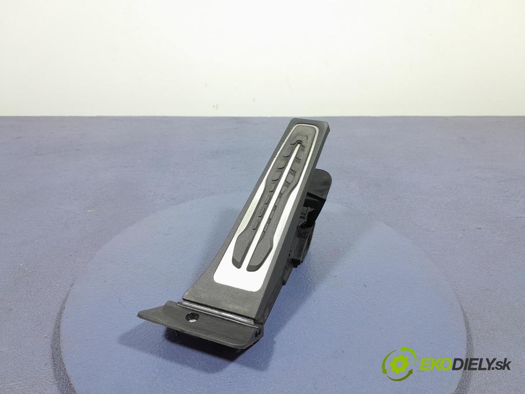 Bmw Seria 3 2024 pedal Plyn: 6889820