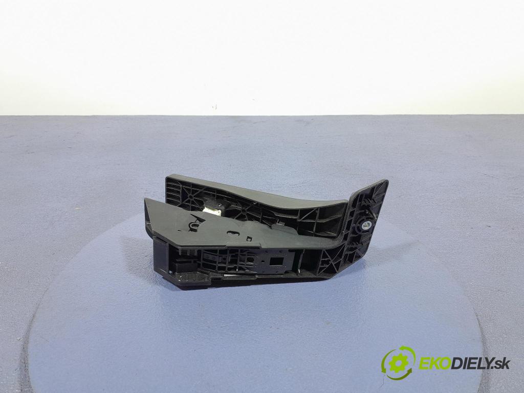 Bmw Seria 3 2024 pedal Plyn: 6889820