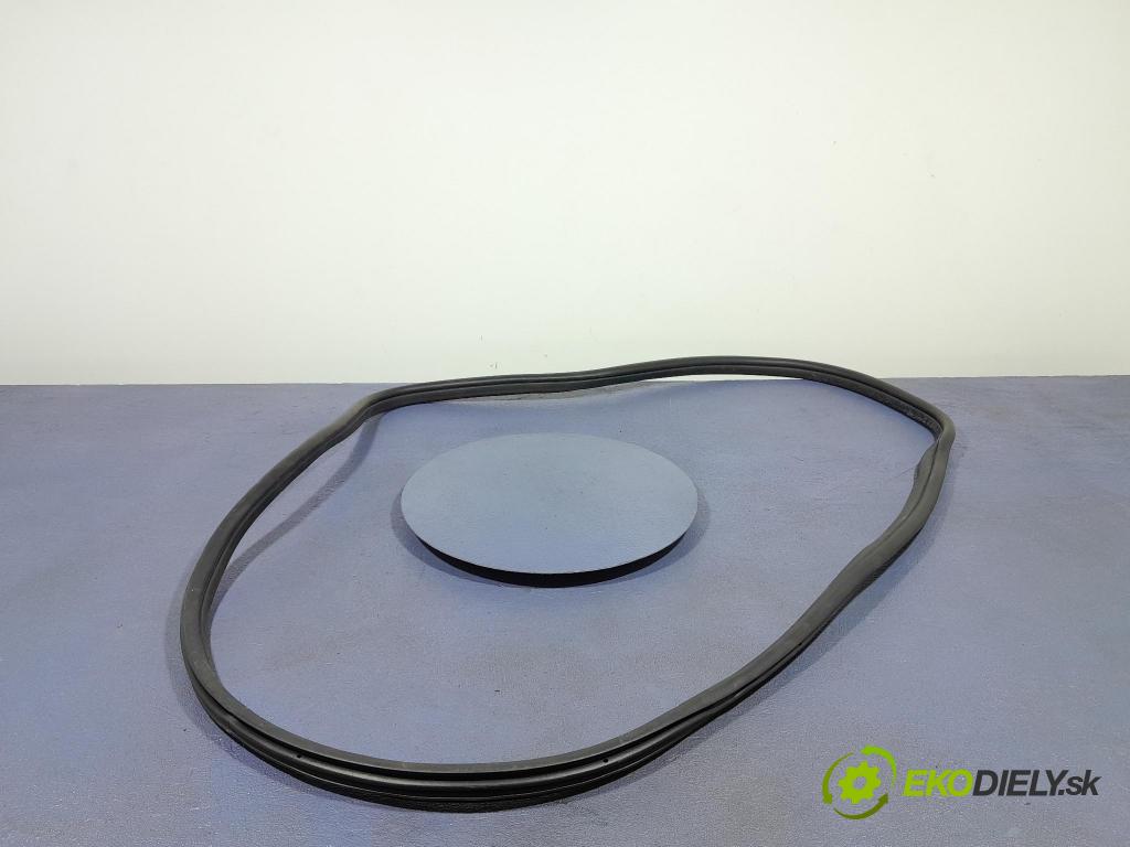 Bmw Seria 3 2024 Těsnění: dveře 7407373