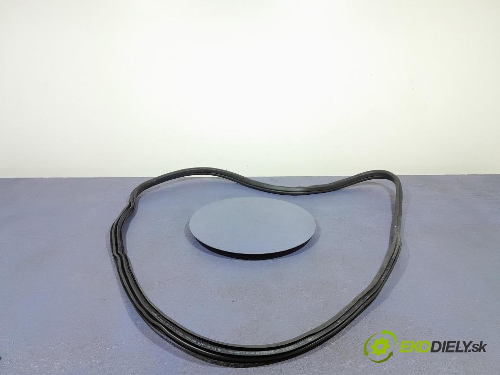 Bmw Seria 3 2024 Těsnění: dveře 7407373