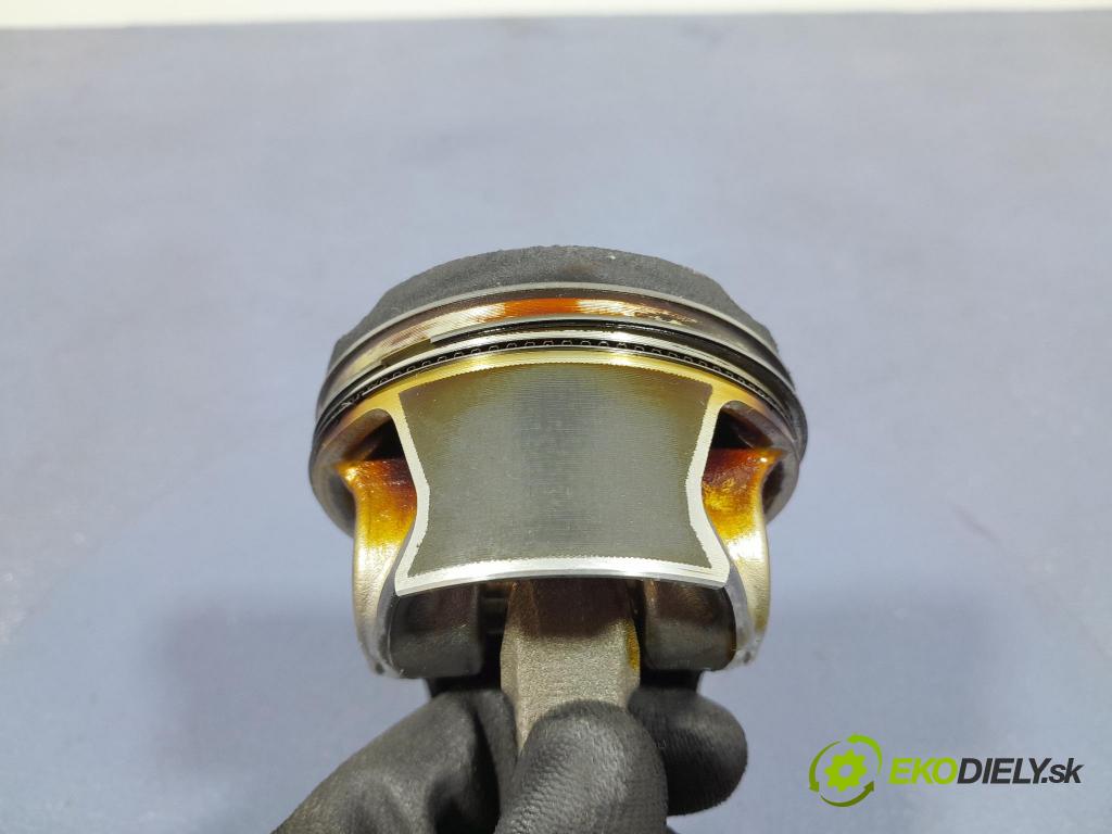 Bmw Seria 3 2024 píst 8697733