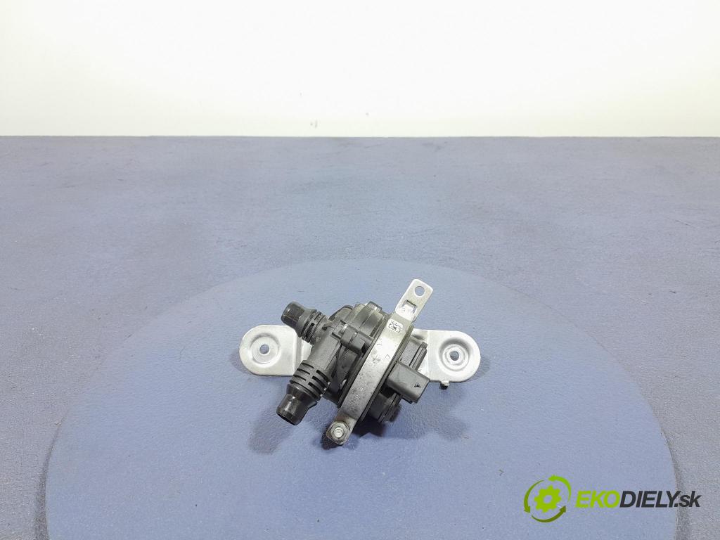 Bmw Seria 3 2024 čerpadlo Voda 8651287