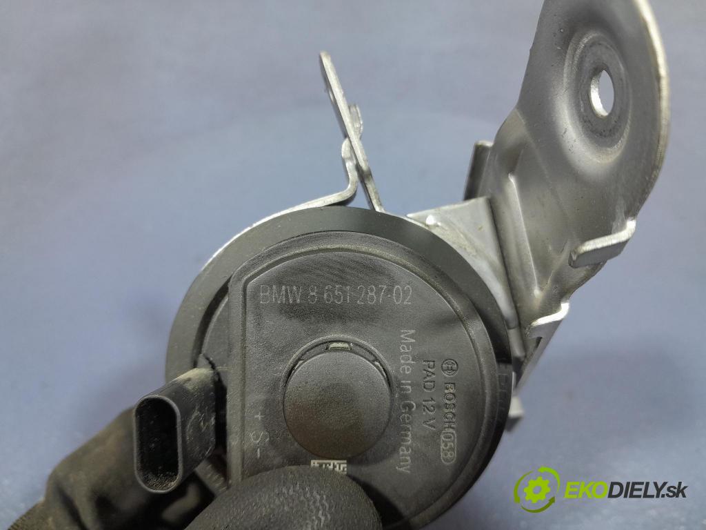 Bmw Seria 3 2024 čerpadlo Voda 8651287
