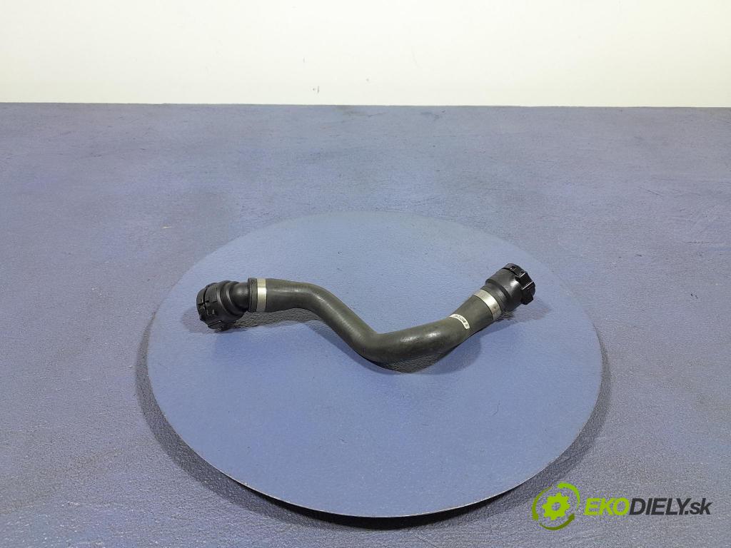 Bmw Seria 3 2024 rúrka Chladič: 9884825