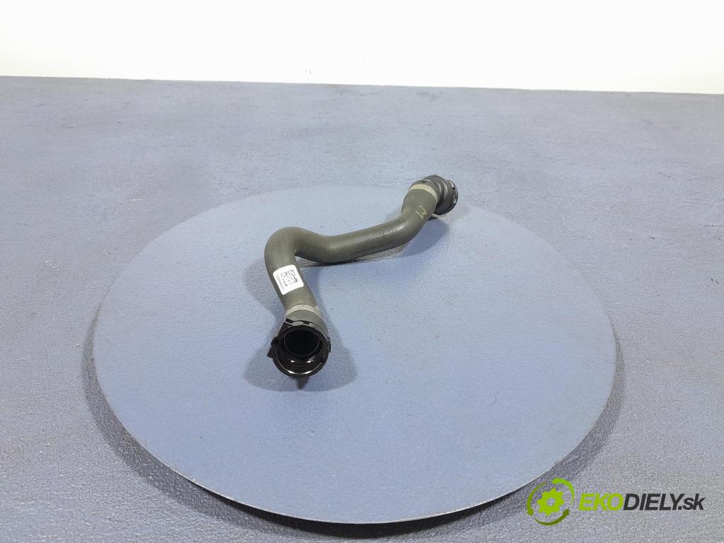 Bmw Seria 3 2024 rúrka Chladič: 9884825