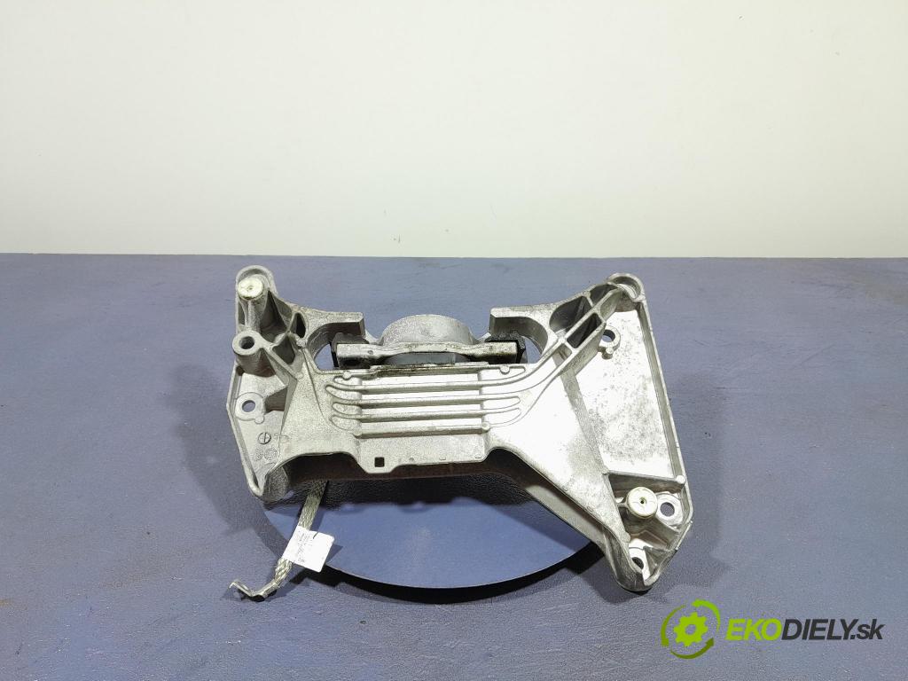 Bmw Seria 3 2024 airbag / držiak skrine 9485331