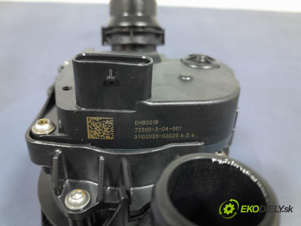 Bmw Seria 3 2024 čerpadlo Voda 8642560