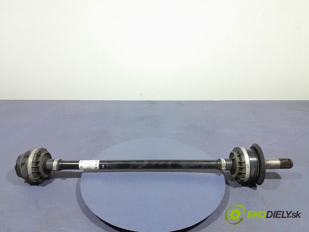 Bmw Seria 3 2024 poloos Práva: Zad: 8665784