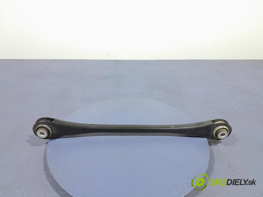 Bmw Seria 3 2024 zad v pravo: 6882552