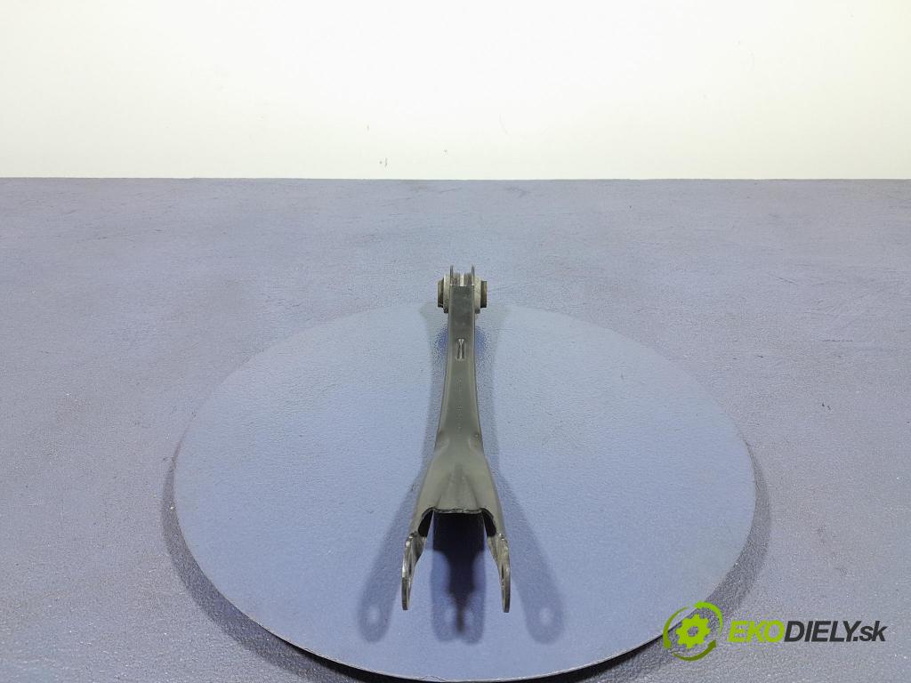 Bmw Seria 3 2024 Zad: Levý: 6878641