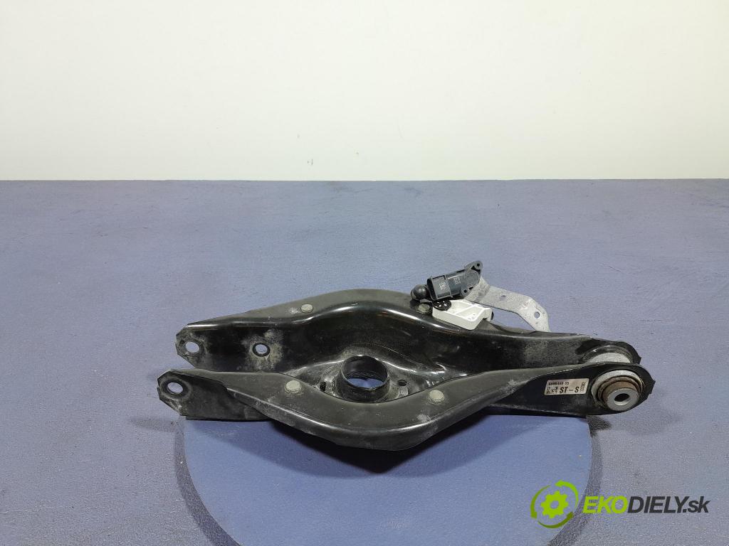 Bmw Seria 3 2024 zad Vľavo: 6886451