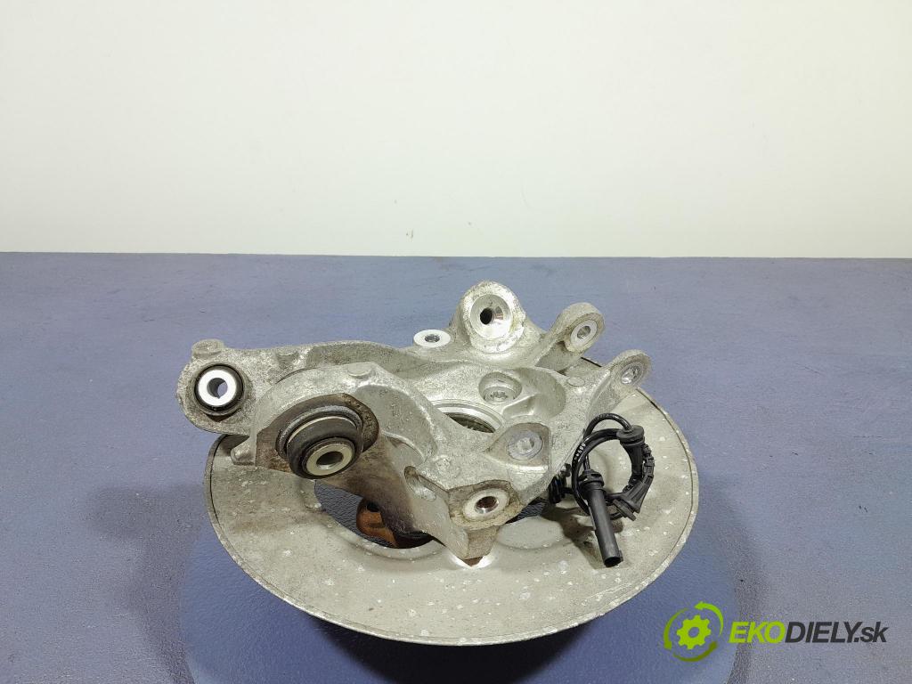 Bmw Seria 3 2024 náboj Práva: 6899306