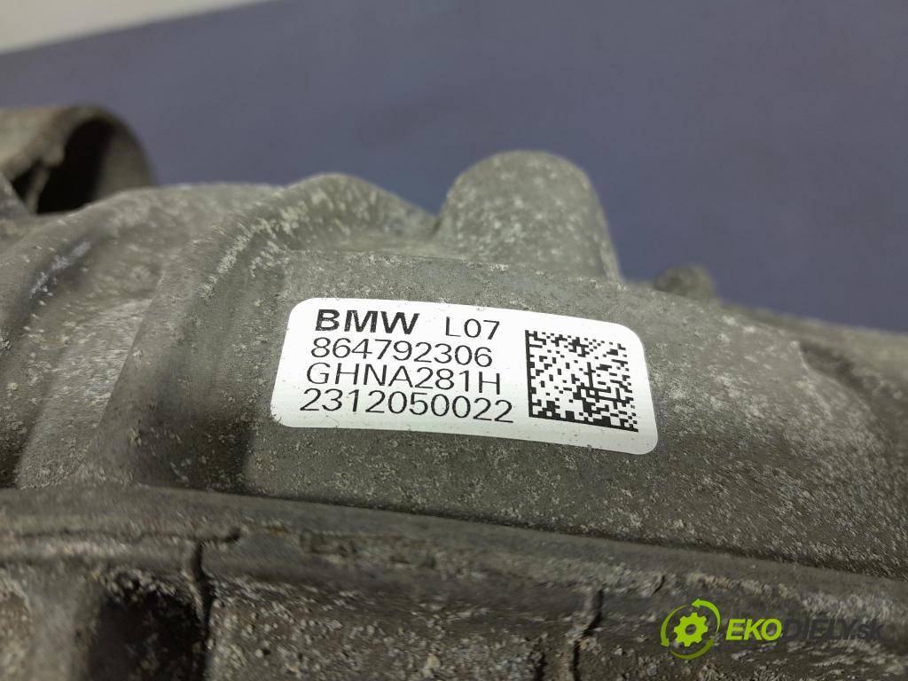 Bmw Seria 3 2024 Most: Zadný: 8647923