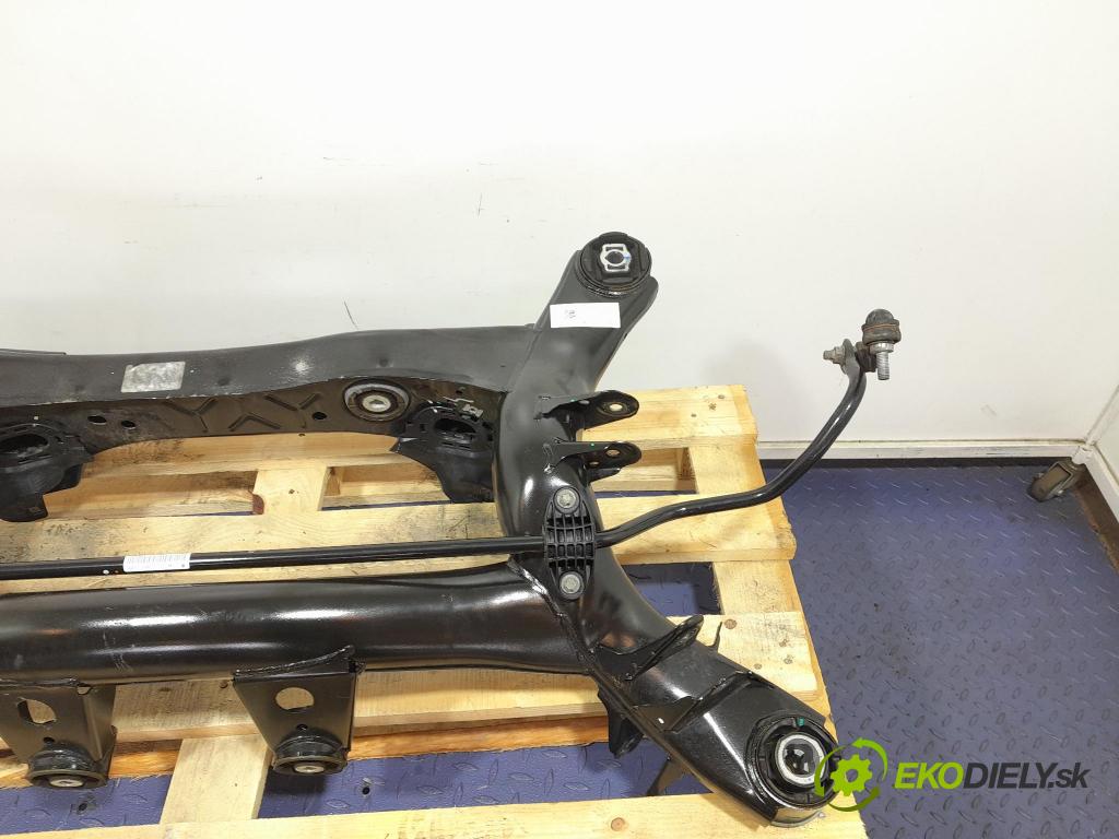 Bmw Seria 3 2024 výstuha Pozastavenia: zad 8837927