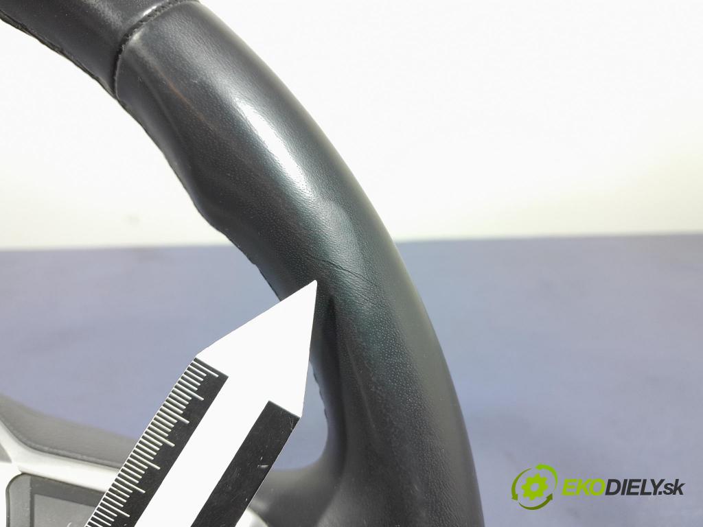 Vw T-Roc 2023 volant 2G0419089