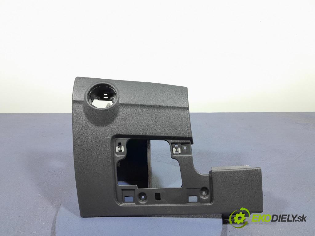 Vw T-Roc 2023 kryt Plast: Interiéry: 2GA858365