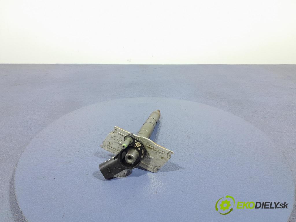 Audi A4 0 vstrek 03L130277