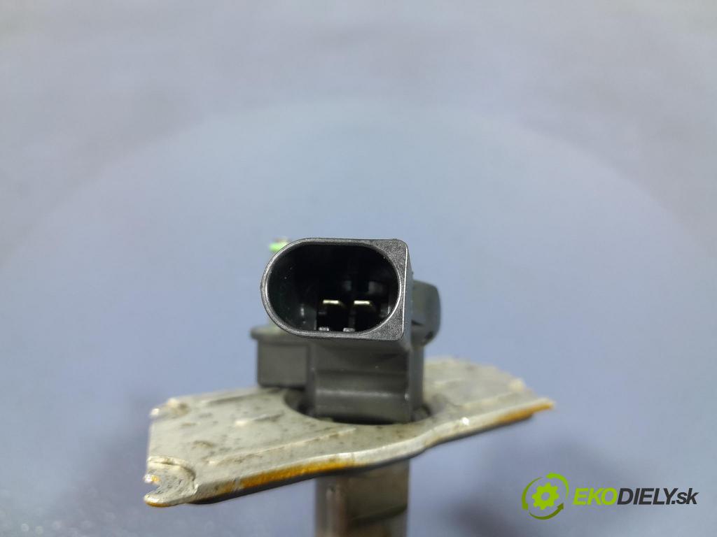 Audi A4 0 vstřikovač 03L130277