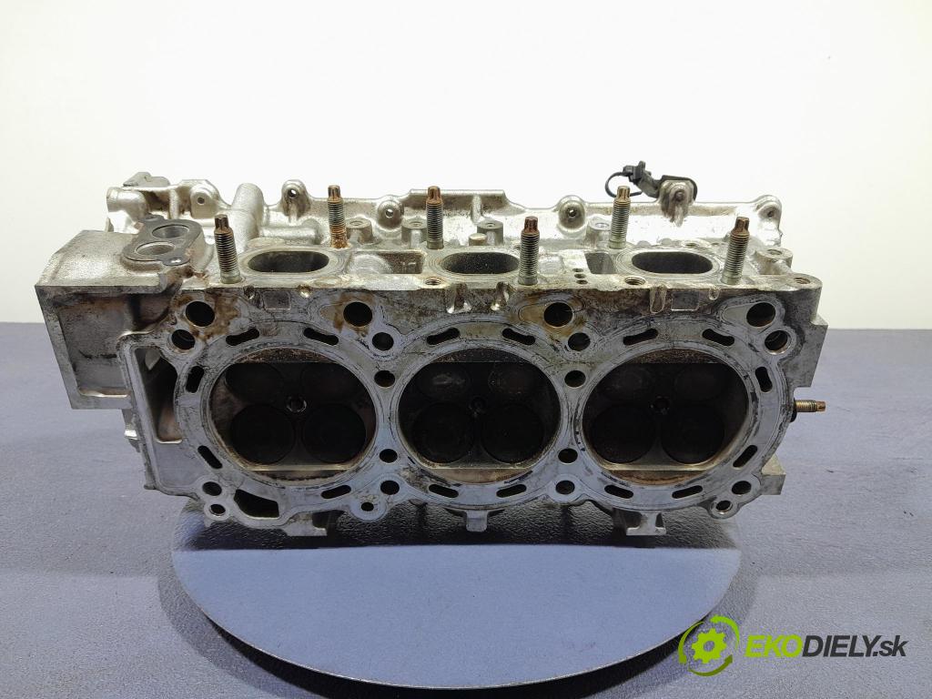 Nissan Maxima 0 hlava Motor: 