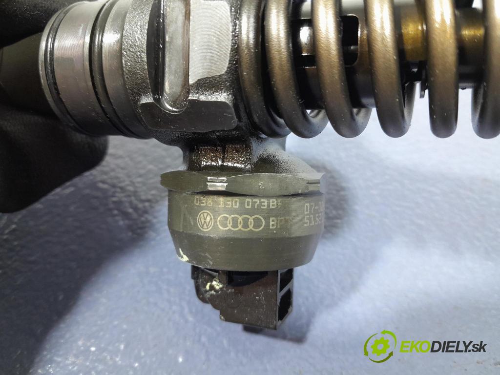 Skoda Fabia 0 vstřikovač 038130073BP