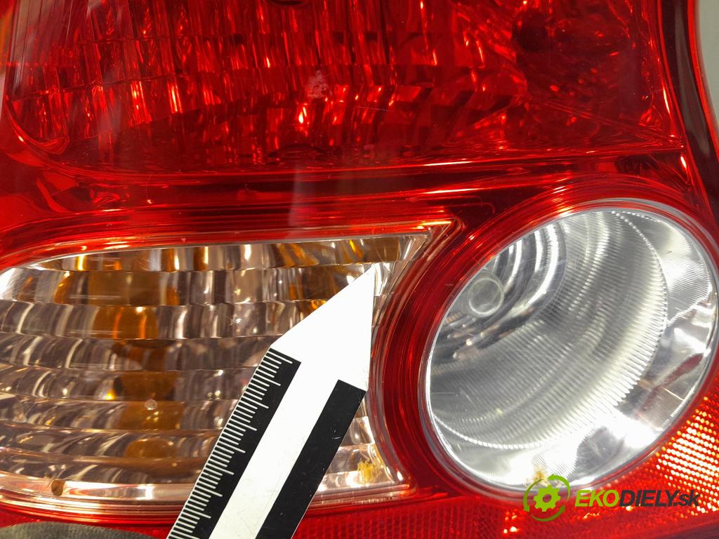 Honda Civic 2004 svetlo / reflektor zad ľavá Vonkajsia: